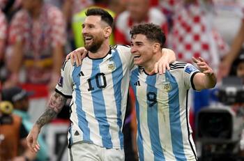 Antonela Roccuzzo, Camilo, Lucero y otros famosos celebran el triunfo de Argentina en Qatar 2022