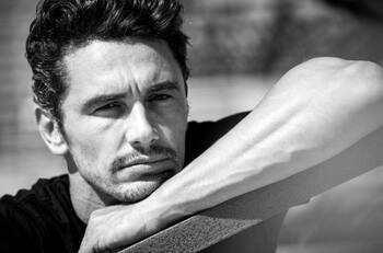 James Franco revive a Fidel Castro en las calles de Cartagena