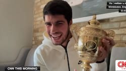 VIDEO | El chascarro de Carlos Alcaraz en entrevista en vivo tras ganar Wimbledon