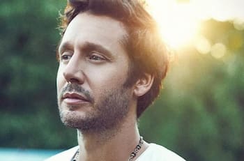 “Flores en tu nombre”: El sentido mensaje de Benjamín Vicuña a 11 años de la muerte de su hija con Pampita, Blanca