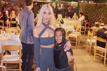 Hija de Kim Kardashian, North West posa en tacones con tan solo 8 años