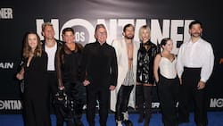 Mau Montaner reaparece en público tras convertirse en padre: Los mejores look de la premiere de "Los Montaner"