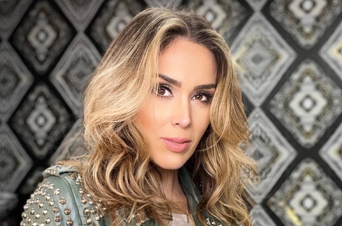 Ventilan la costumbre que Jacky Bracamontes tiene en común con su hija Paula