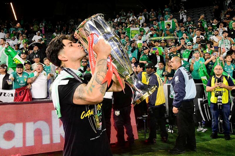 Víctor Dávila alcanzó su cuarto título desde que saltó al fútbol mexicano