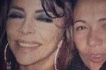 Yolanda Andrade publica foto navideña con Verónica Castro