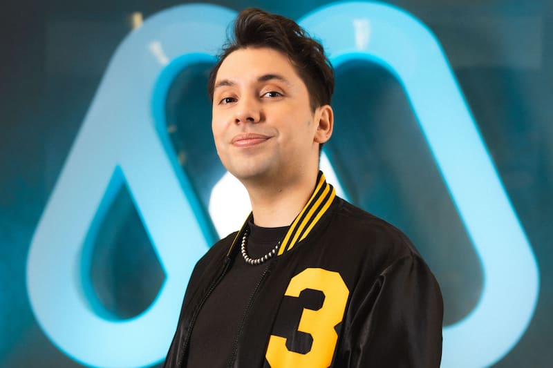 se une al equipo de Mega.