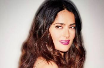 Salma Hayek se vestirá de diosa griega para su participación en el Super Bowl