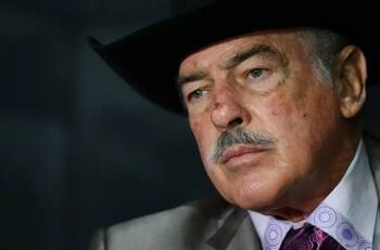 Filtran fotografías del supuesto hijo no reconocido de Andrés García del que habló Lyn May