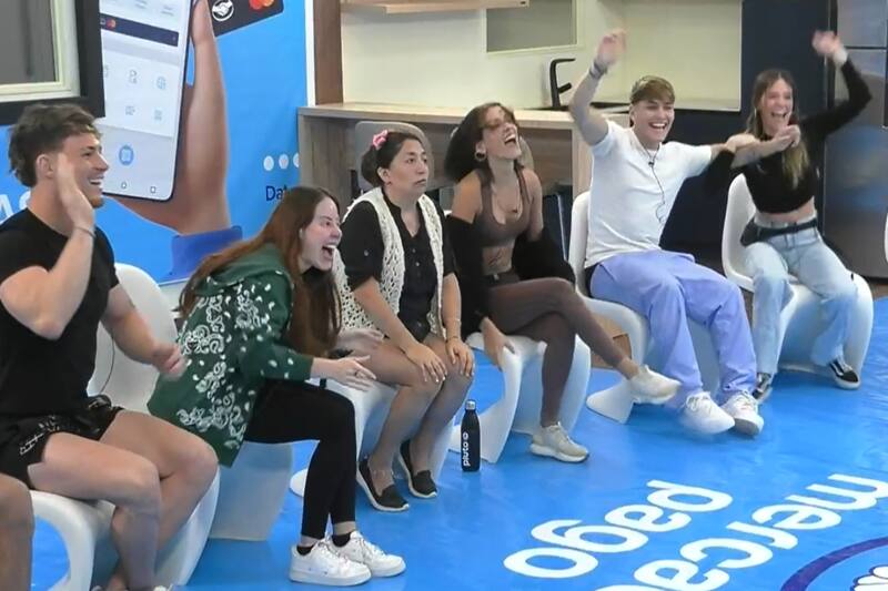 Participantes de “Gran Hermano” Chile felices por su aguinaldo