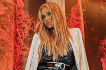 Paulina Rubio es coronada "reina gay"en Miami Beach Pride