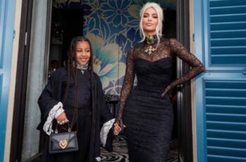 Kim Kardashian reutilizó el outfit que llevo en la boda de Kourtney Kardashian y Travis Barker