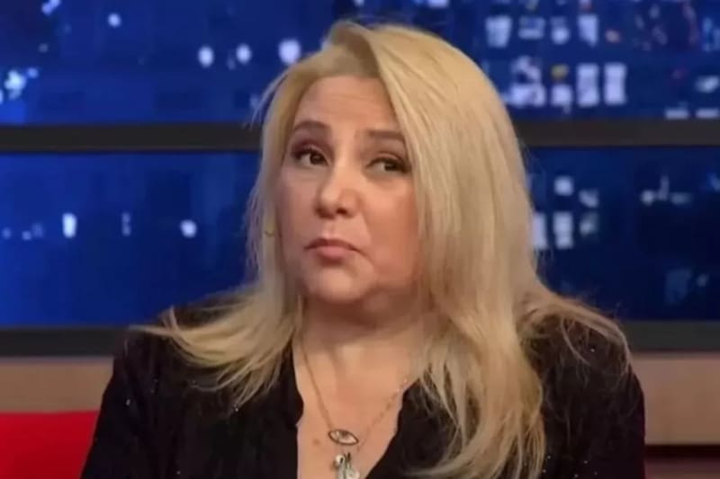 La tarotista lanzó inquietante predicción.