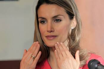 Reina Letizia: Esta es la escandalosa razón por la que dejó de usar su anillo de compromiso