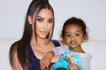 Kim Kardashian celebra en grande el cumpleaños de su hija Chicago: "Mi gemela...Te amo tanto"