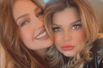 Itatí Cantoral presume reencuentro con su comadre Thalía en Nueva York