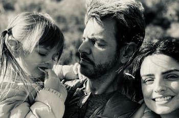 Eugenio Derbez y Kailani protagonizan un lindo reencuentro de abuelo y nieta