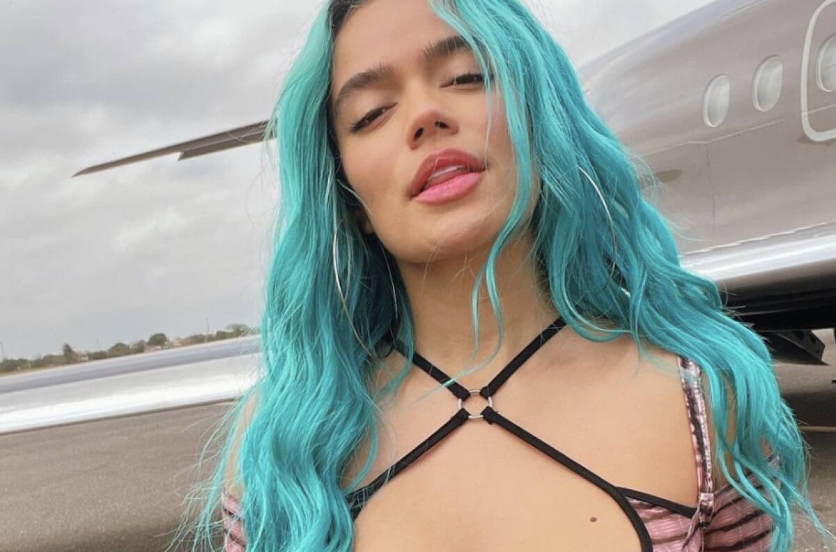 ¿Eres tú Karol G? La artista colombiana tiene una doble y ¡es idéntica!