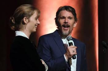 Ethan Hawke le confiesa a su hija Maya cuál ha sido su peor error como padre