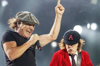 Brian Johnson se negó a responder sobre una reunión de AC/DC: "Preguntarle a un miembro no es justo"