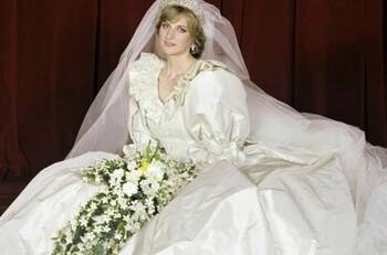 Vestido de novia Lady Di fue modificado varias veces por esta triste razón