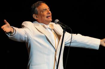 ¿José José cantó para el narco? Su exesposa, Anel Noreña, confiesa