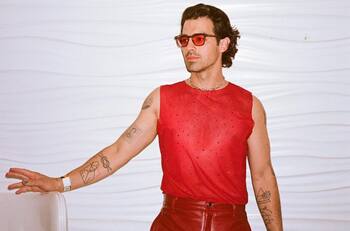 "Me pasaron cosas espeluznantes": Joe Jonas revela que vivió en una casa embrujada