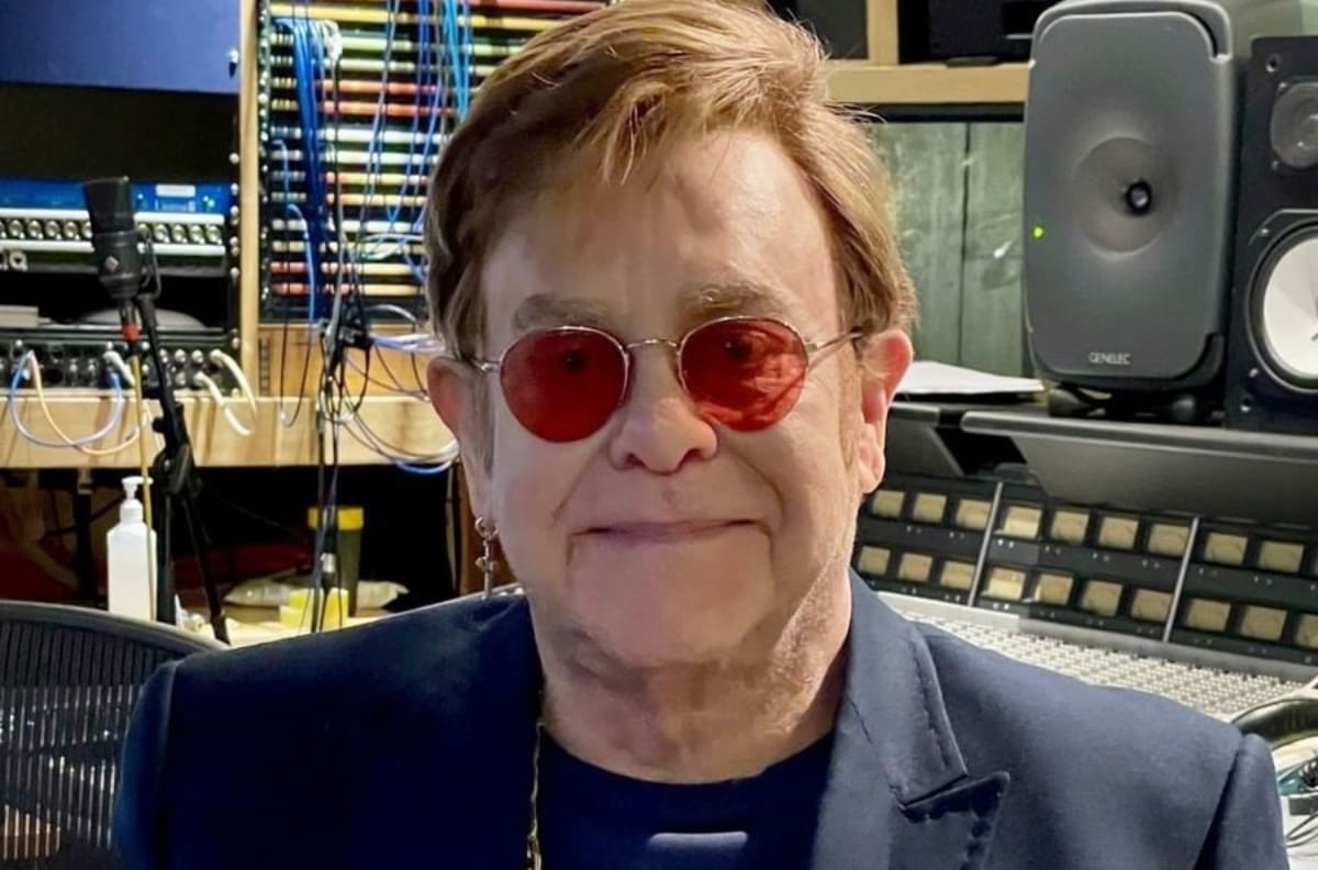 Gira del adiós postergada: Elton John da positivo a covid-19