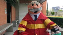 Dr. Simi responde a la campaña contra sus peluches en conciertos de Rammstein: "ahí estaré"