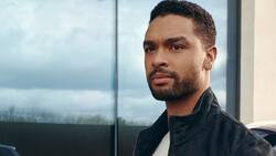 Regé-Jean Page defiende a Florence Pugh tras los ataques en su contra por su revelador vestido