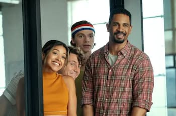 “Los juegos del amor”: De qué trata y quiénes son los personajes de la película romántica de Netflix