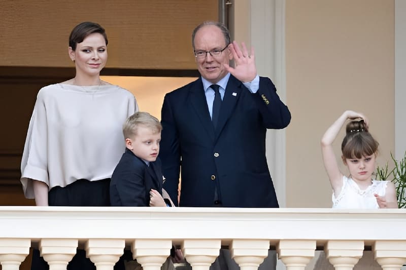 Los mellizos de la princesa Charlene y el príncipe Alberto acapararon todas las miradas en la fiesta de San Juan en el Principado.