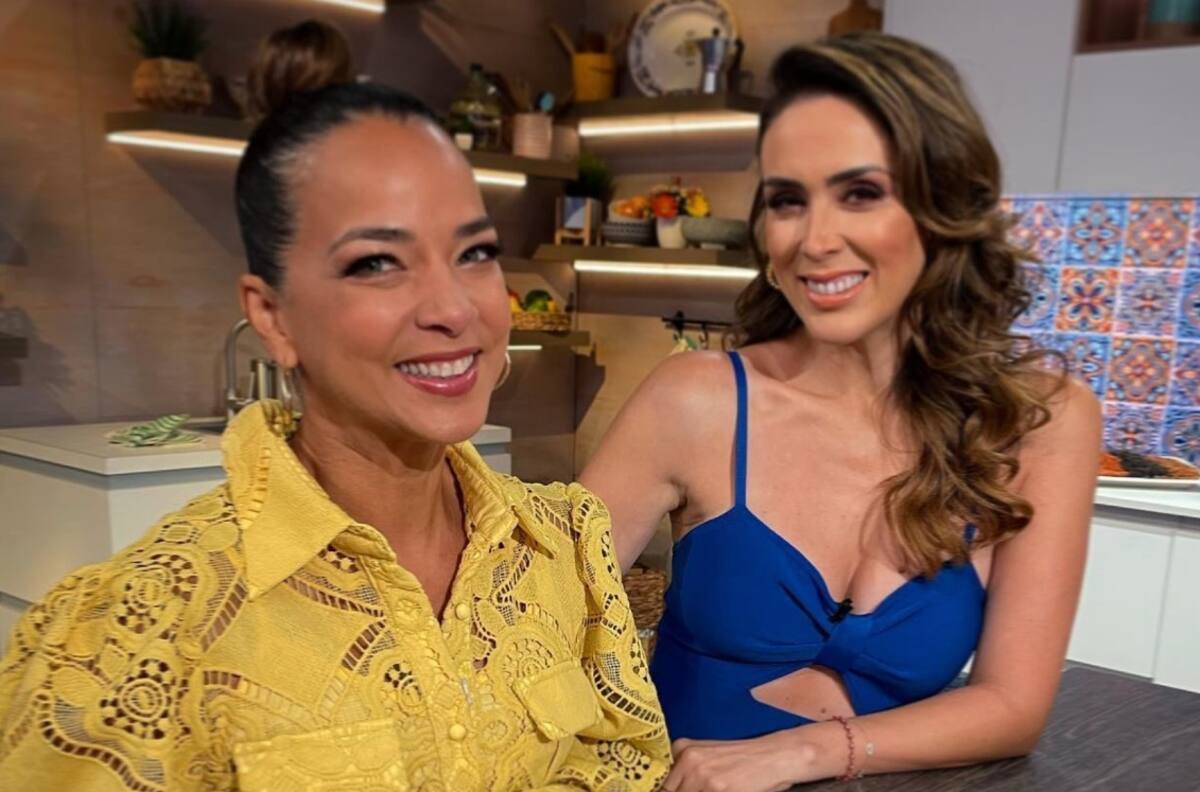 Adamari Lopez y Jacky Bracamontes enamoran con divertido baile a pies descalzos