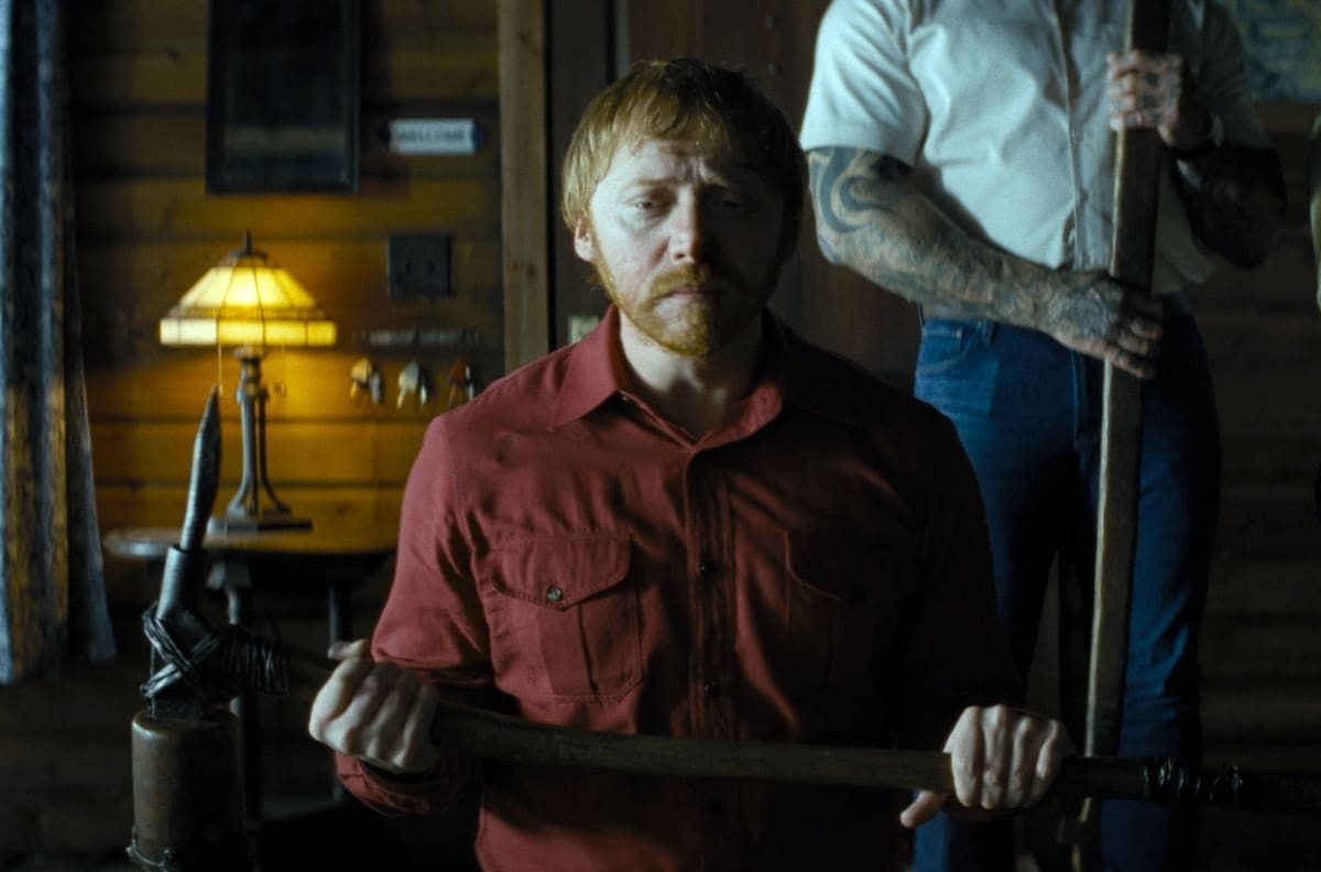 Rupert Grint interpreta a Redmond en Knock at the Cabin: es profunda y aterradora