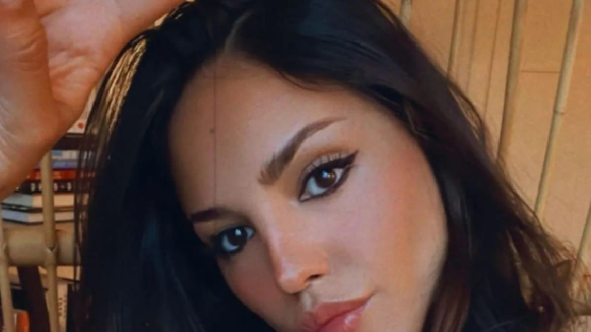 Eiza González sorprende con su radical cambio de look