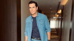 David Zepeda mantiene los pies en el suelo tras su aparición en "Venom 2"