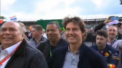 Tom Cruise felicitó al papá de "Checo" Pérez; video se hace viral  y ya hay memes