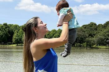 “Lo voy a malcriar”: Cristina Hurtado responde a críticas sobre cargar a su bebé
