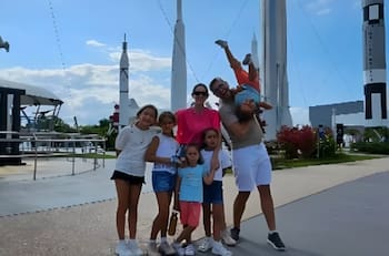 La increíble experiencia de Jacky Bracamontes y su famosa familia en la NASA
