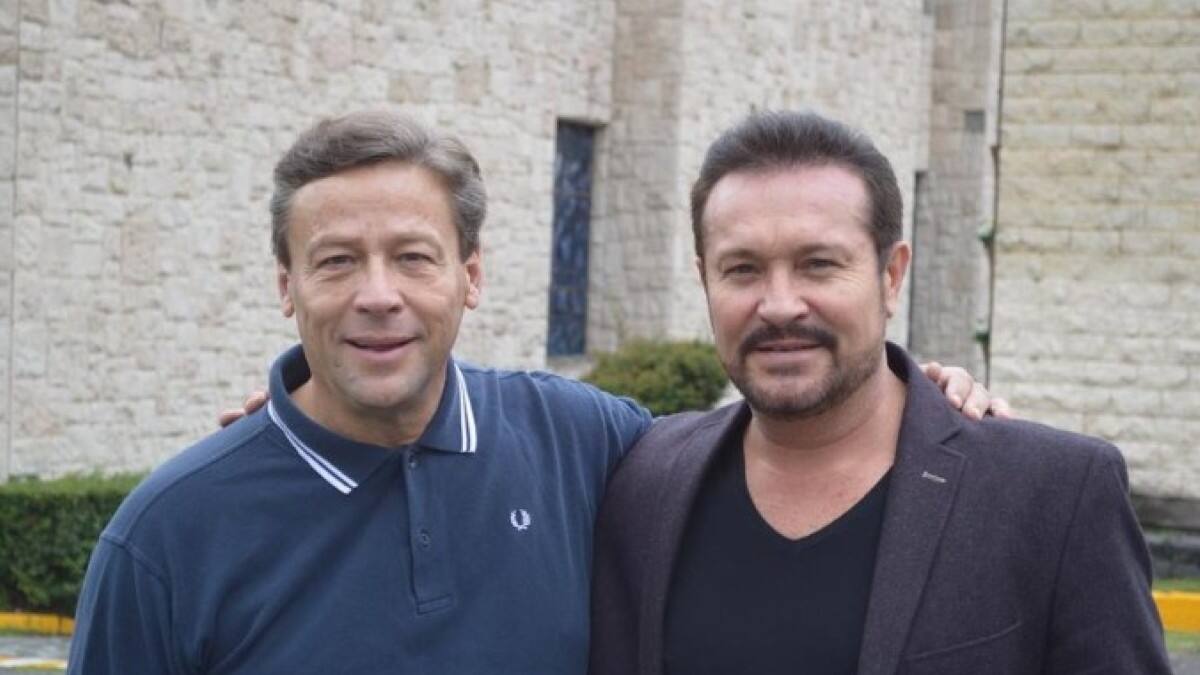 Arturo Peniche revela el enojo de Alfredo Adame por beso que le dio en telenovela