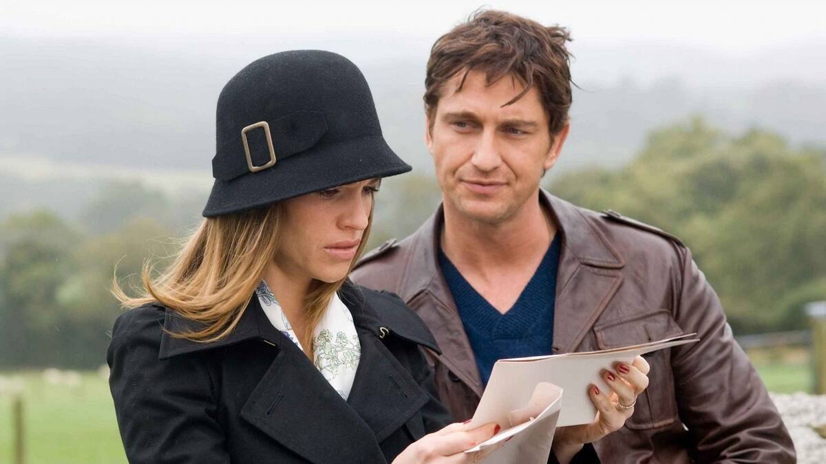 Gerard Butler admite que 'casi mata' a Hilary Swank en "P.S. I Love You"