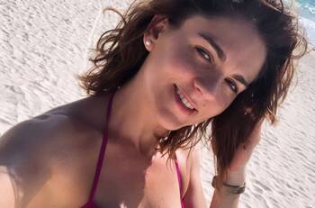 “Me diste mi primer beso”: Zoraida Gómez comparte foto con Vicente Fernández y desata polémica