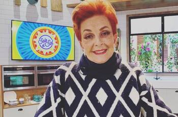 Talina Fernández sorprende a todos abriendo su cuenta de Tinder a sus 78 años