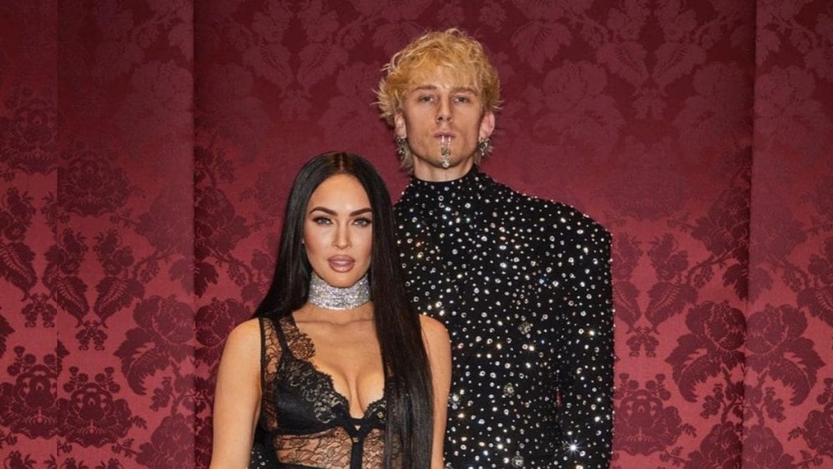 Megan Fox y Machine Gun Kelly hacen su primera aparición en el desfile de D&G tras su compromiso