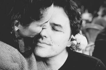 Bárbara Mori se derrite por Fernando Rovzar en redes sociales y le manda romántico mensaje