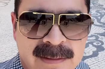 Mundial de Qatar 2022: Mexicanos bailan 'La Chona' con el vocalista de “Los Tucanes de Tijuana”