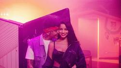 Duki se emociona tras felicitación de Emilia por importante logro en Chile