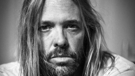 Miley Cyrus dedicará a Taylor Hawkins su concierto en Lollapalooza Brasil