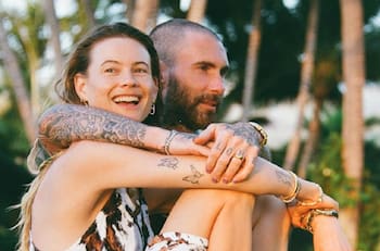 Behati Prinsloo comparte primera foto de su hija tras escándalo de infidelidad de Adam Levine