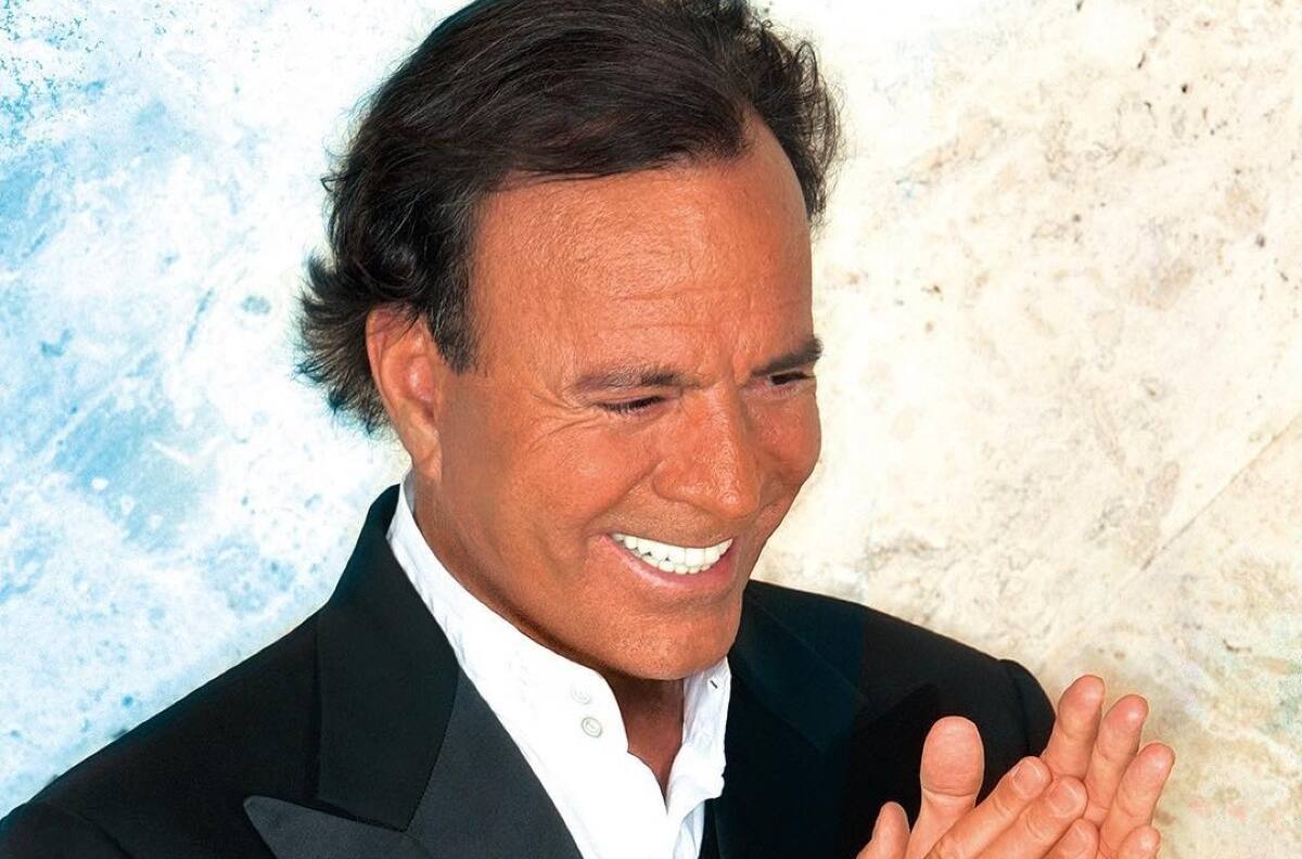 Julio Iglesias: Medios españoles muestran su implicación en el escándalo de los Pandora Papers