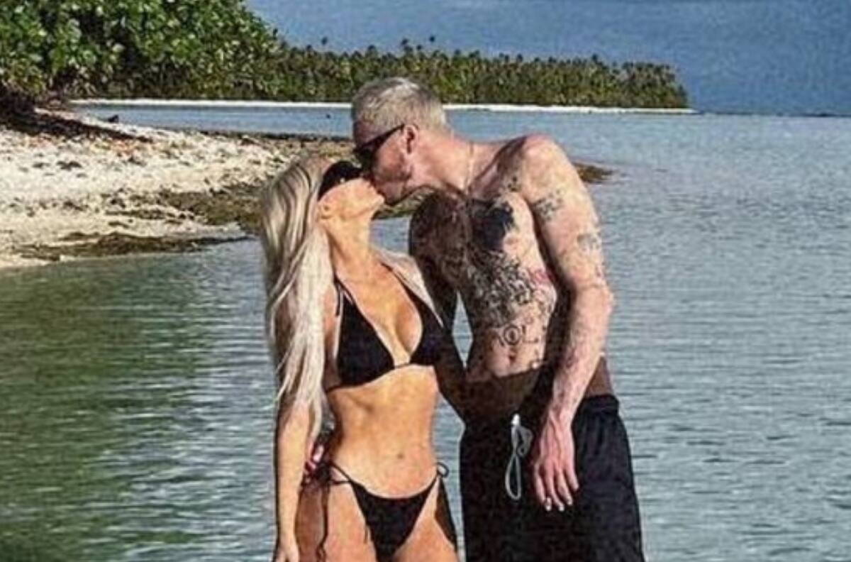 Amigos de Pete Davidson le rogaron que no le pida matrimonio a Kim Kardashian